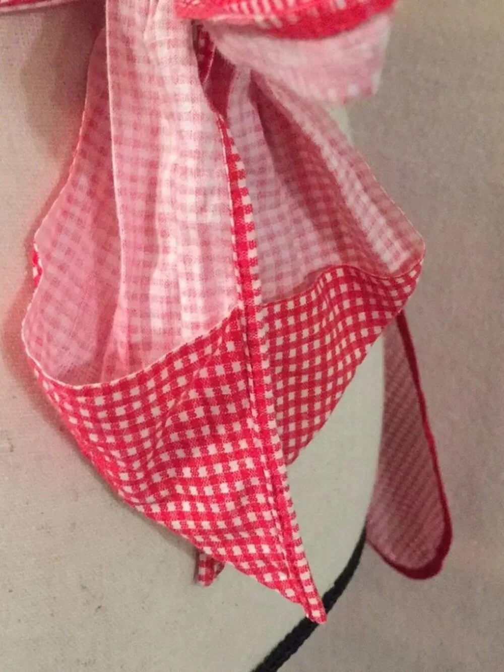Vintage hand made red white gingham scalloped half apron